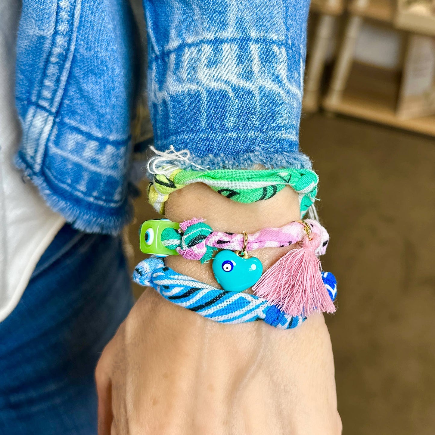 Soleil Magnetic Charm Bandana Double Wrap Anklet/Bracelet Fashion Hut Jewelry