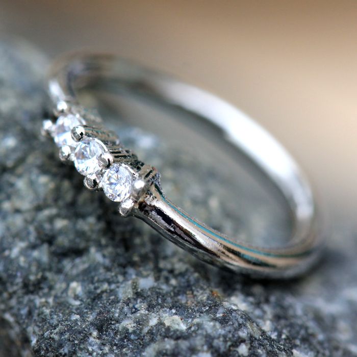 Triple Prong Set Clear CZ Seamless Ring Fashion Hut Jewelry