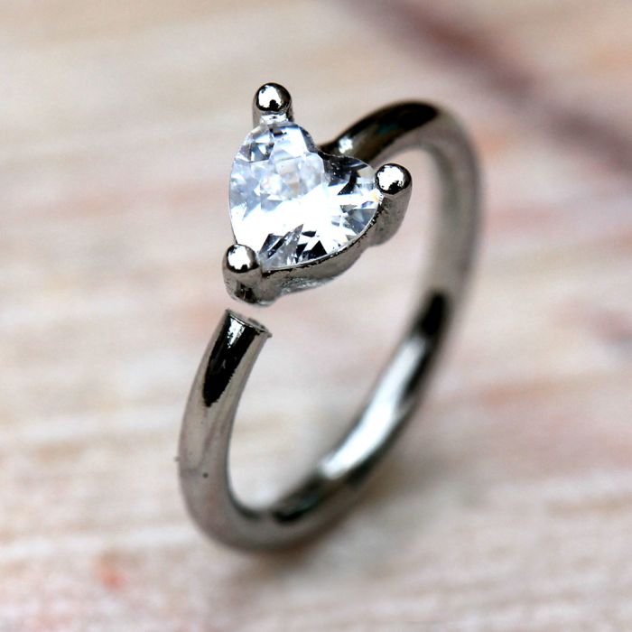 Prong Set Heart CZ Seamless Ring Fashion Hut Jewelry