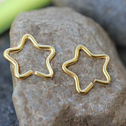 Gold Star Shaped Cartilage Earring