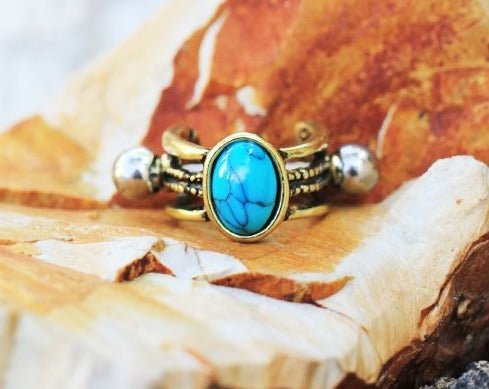 Antique Gold Cartilage Ear Cuff with Oval Turquoise Stone - Fashion Hut Jewelry