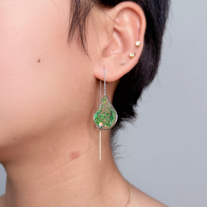 Ngọc Lục Ear Threaders