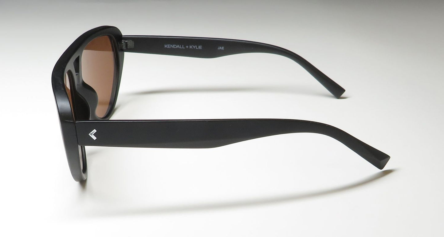 Kendall + Kylie Kk5135 Jae Unisex Sunglasses