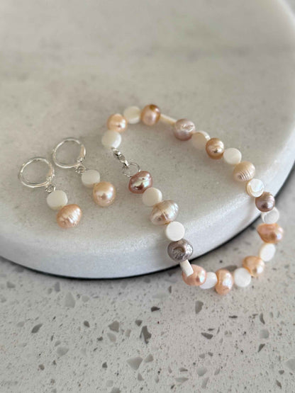 Matching Bracelet and Earring Set ~ Pearl