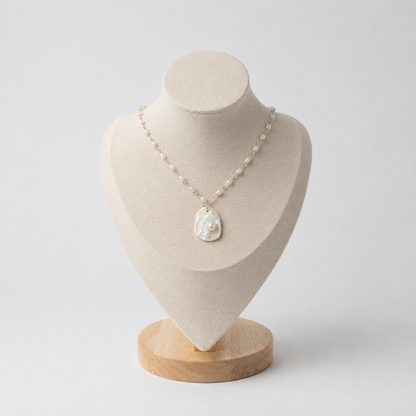 Oyster Shell Pendant Necklace ~ Domenica