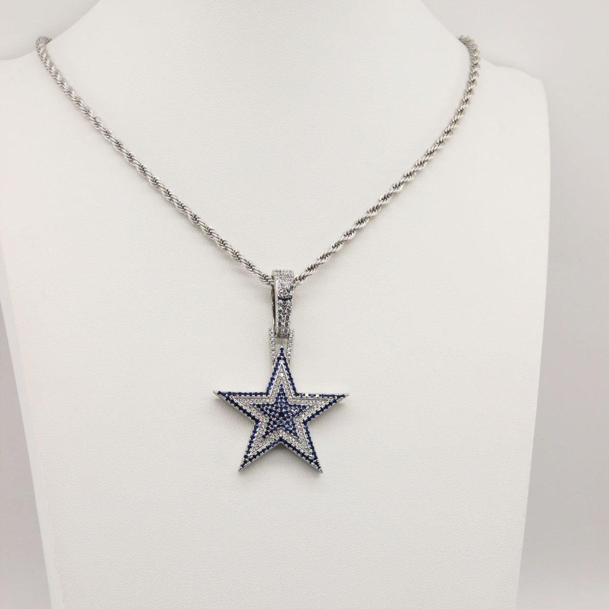 Dallas Star Pendant Necklace – Fan Gift for Game Day