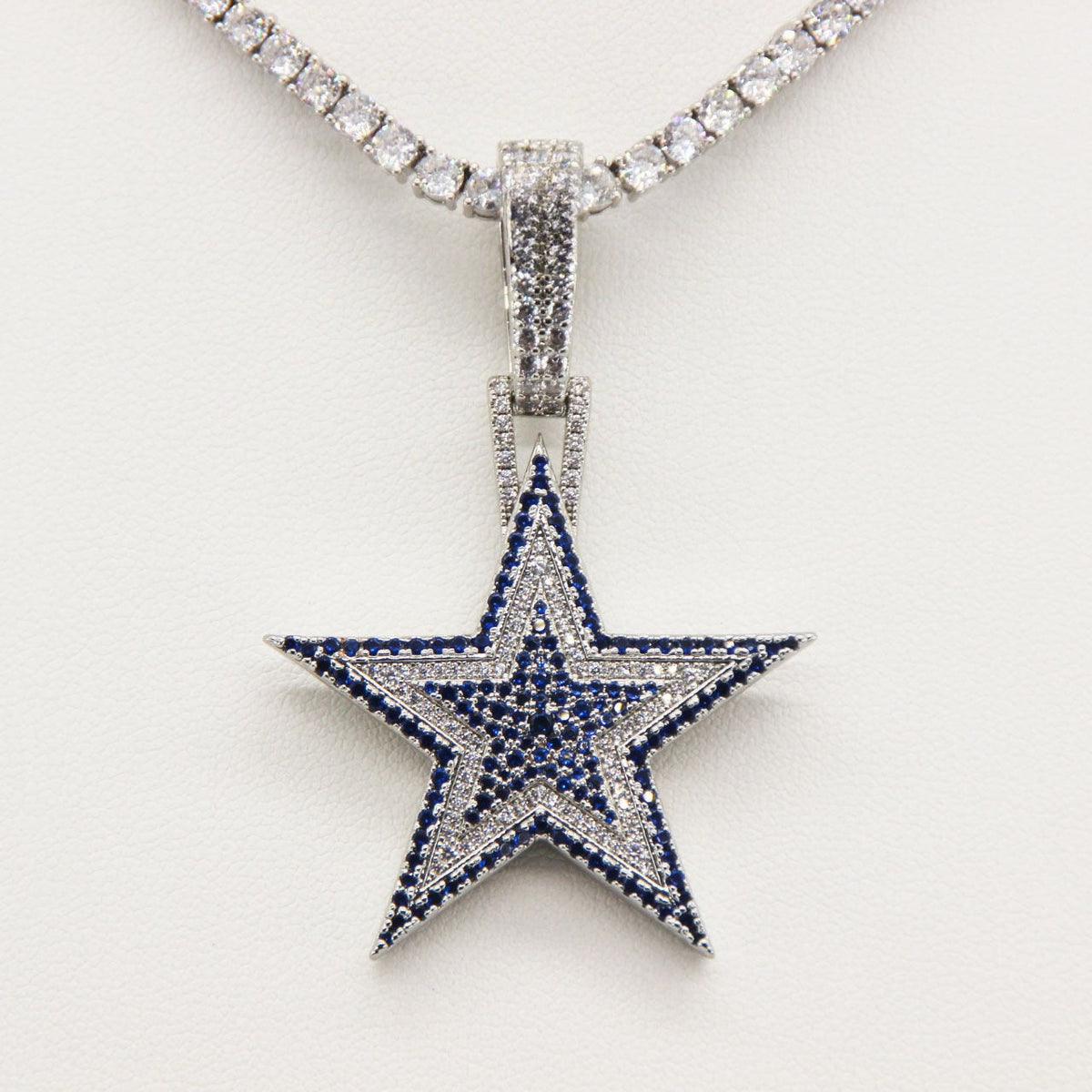 Dallas Star Pendant Necklace – Fan Gift for Game Day