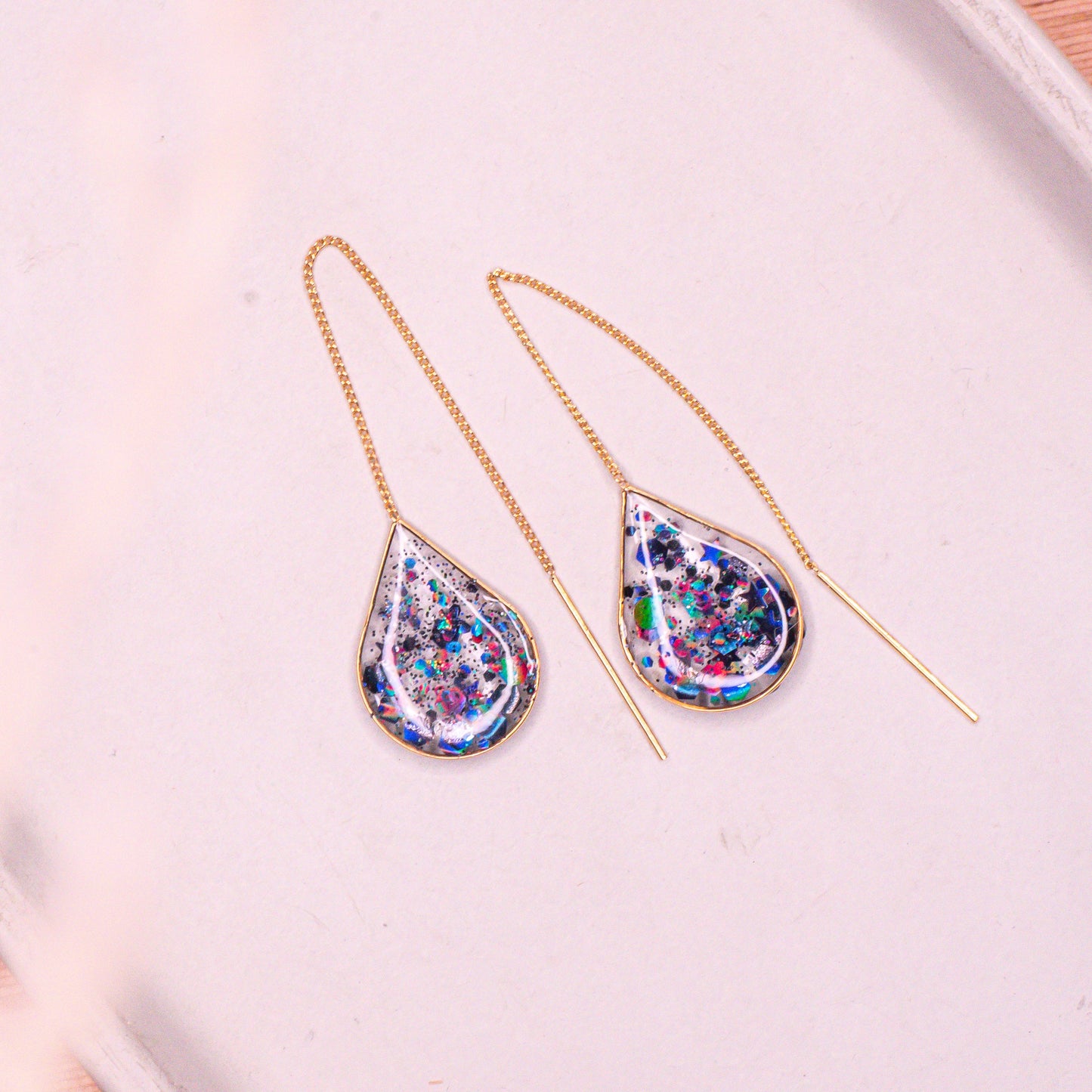 Lam Huyền Ear Threaders