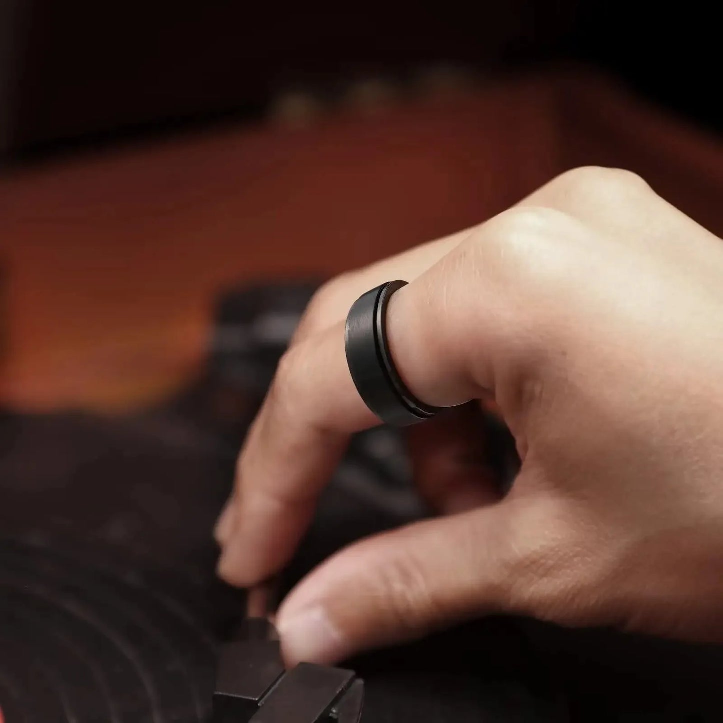 Stainless Steel Anxiety Fidget Spinner Rings for Men Cool Punk Spinning Rotate Rings for men Anti Stress Wedding Band Jewelry