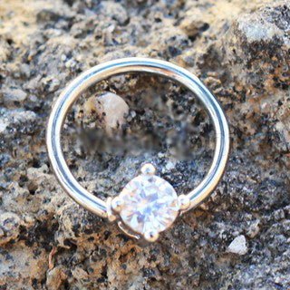 316L Stainless Steel Prong Set CZ Captive Bead Ring / Septum Ring | Fashion Hut Jewelry