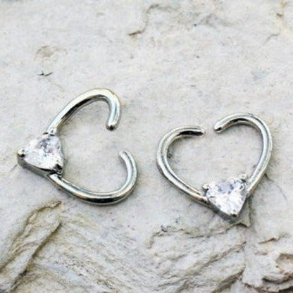 316L Stainless Steel Jeweled Heart Shaped Seamless Ring | Fashion Hut Jewelry