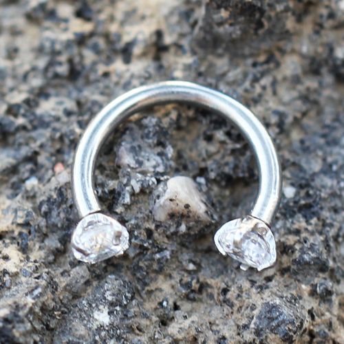 316L Stainless Steel Internally Threaded Horseshoe with Prong Set CZ | Fashion Hut Jewelry