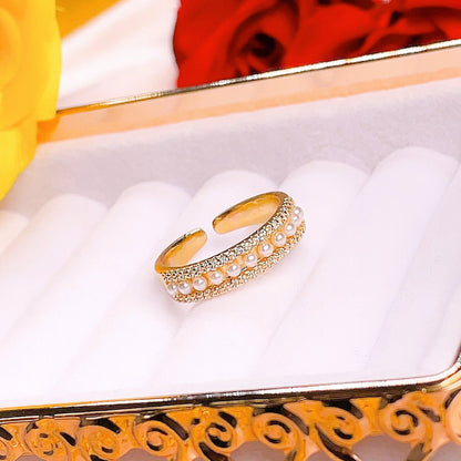 Sara Gold Pearl Ring - 18k Gold Plated Vintage Style Ring
